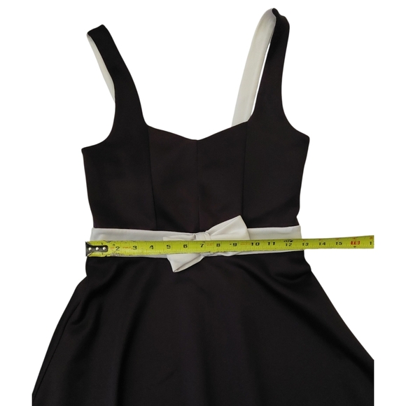 Chic Black and White Backless Dress - Picture 3 of 9